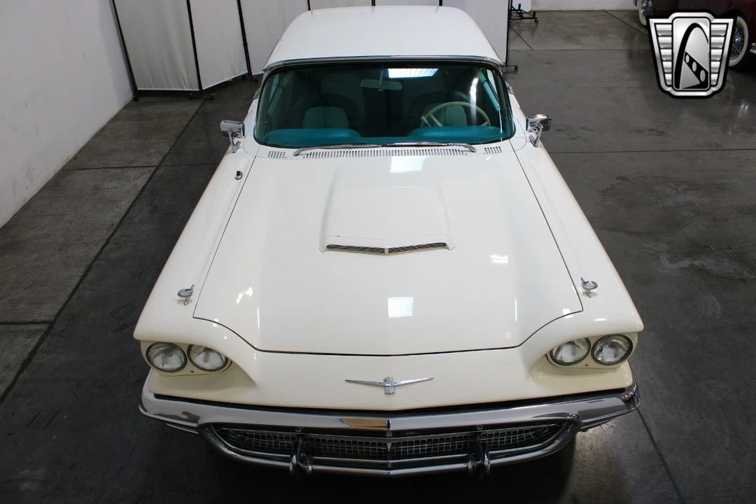 1960 Ford Thunderbird 2nd Gen - Image 9 of 21