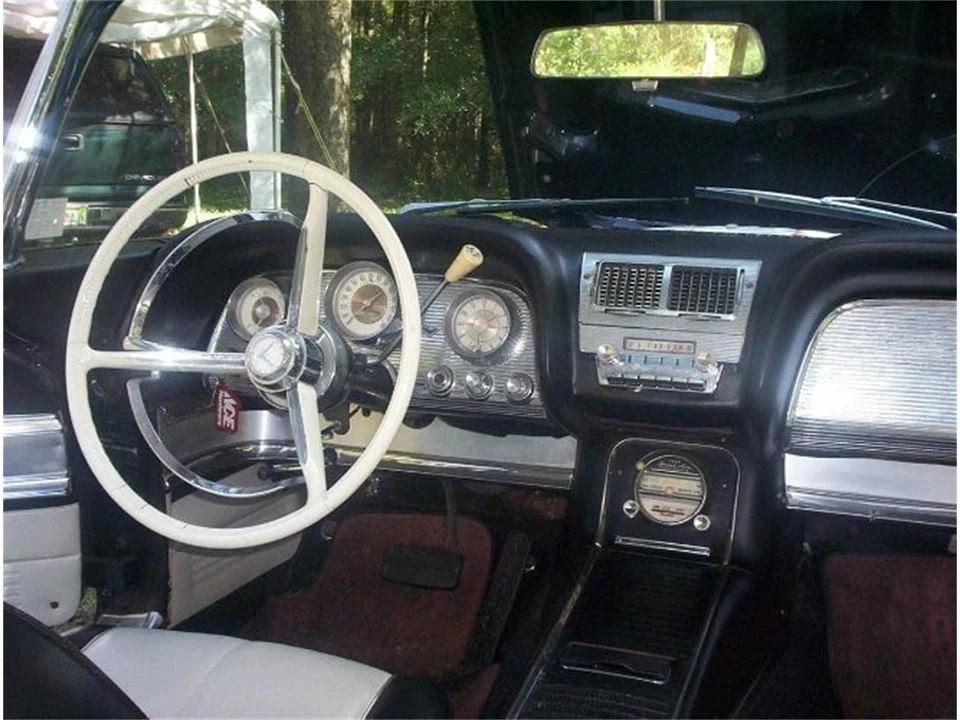 1960 Ford Thunderbird 2nd Gen - Image 8 of 11