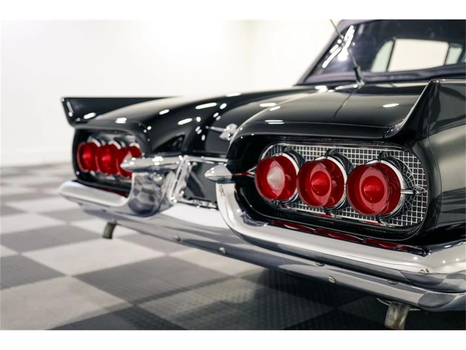 1960 Ford Thunderbird 2nd Gen - Image 10 of 31