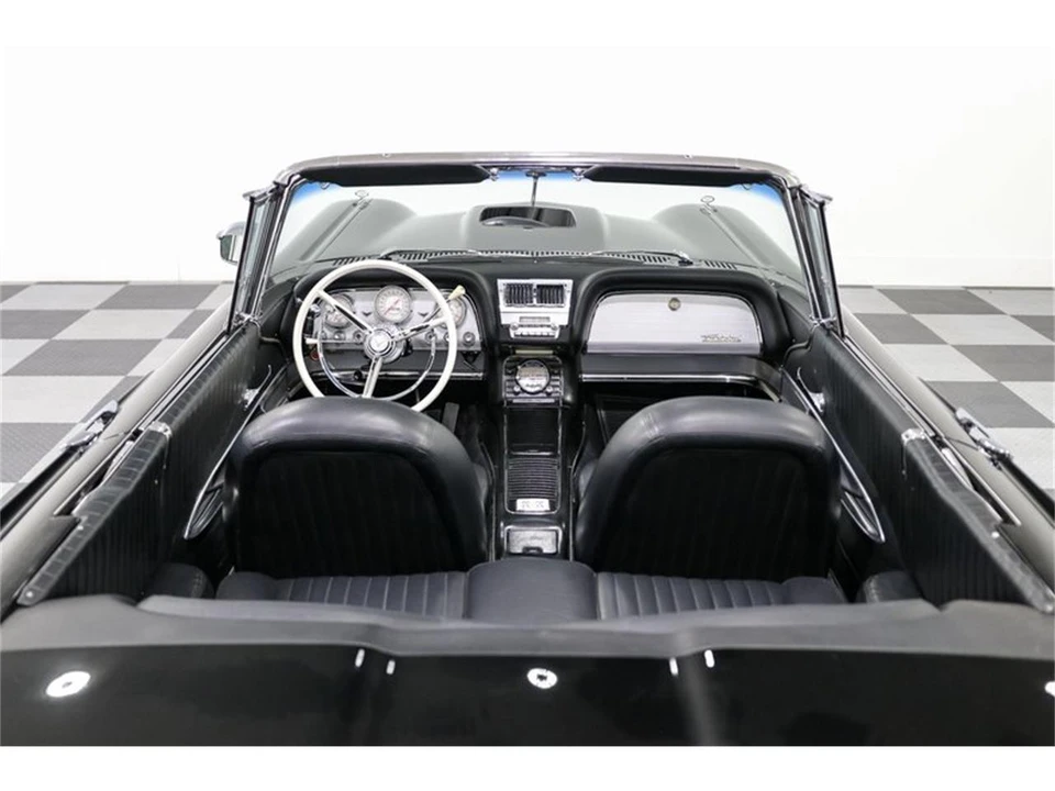1960 Ford Thunderbird 2nd Gen - Image 24 of 31