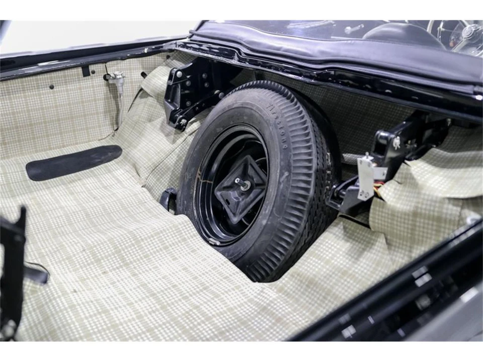 1960 Ford Thunderbird 2nd Gen - Image 30 of 31