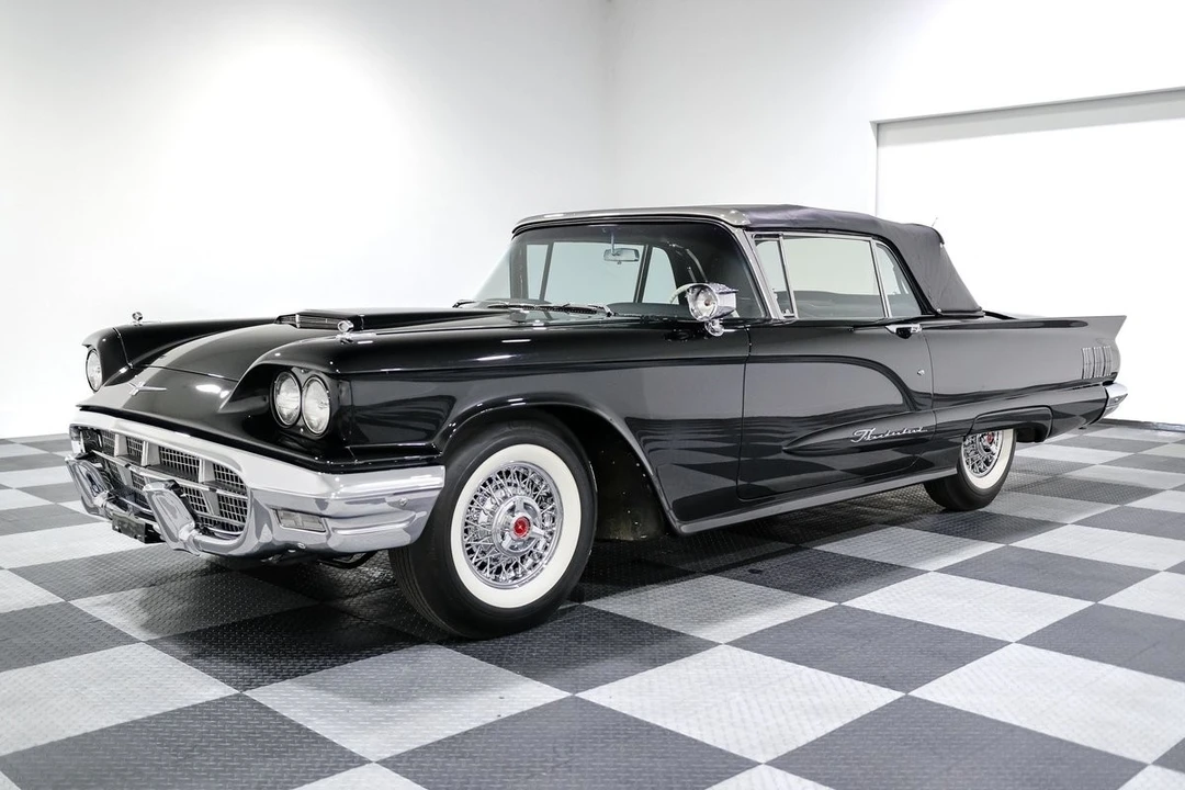 1960 Ford Thunderbird 2nd Gen - Image 4 of 31