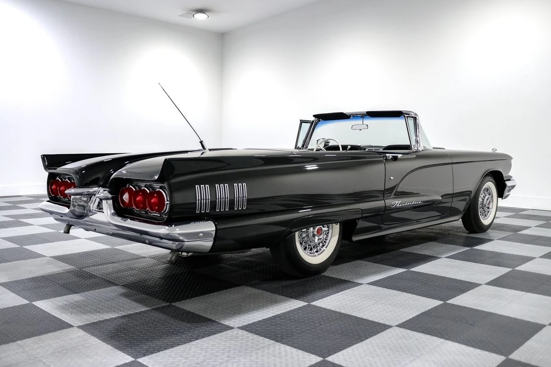 1960 Ford Thunderbird 2nd Gen - Image 12 of 31