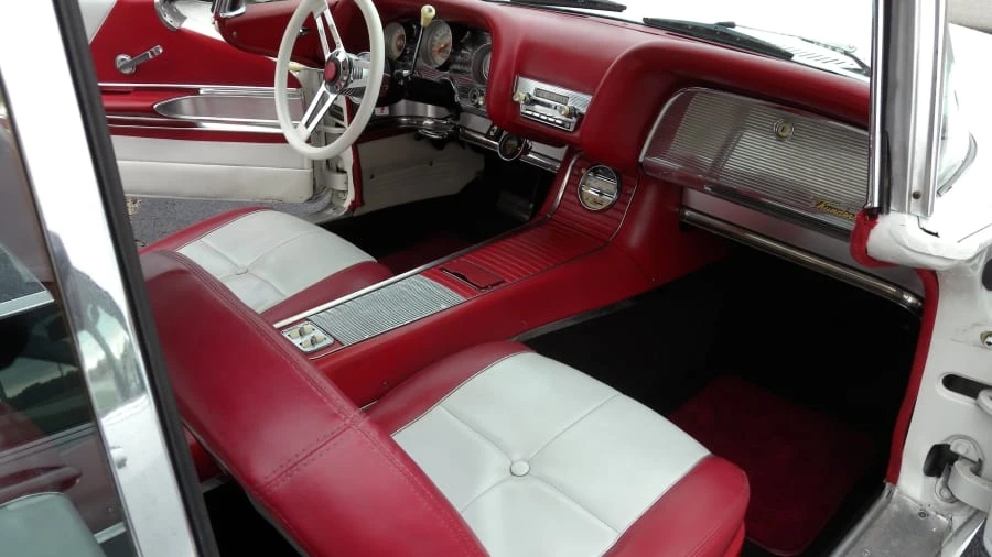 1960 Ford Thunderbird 2nd Gen - Image 6 of 8