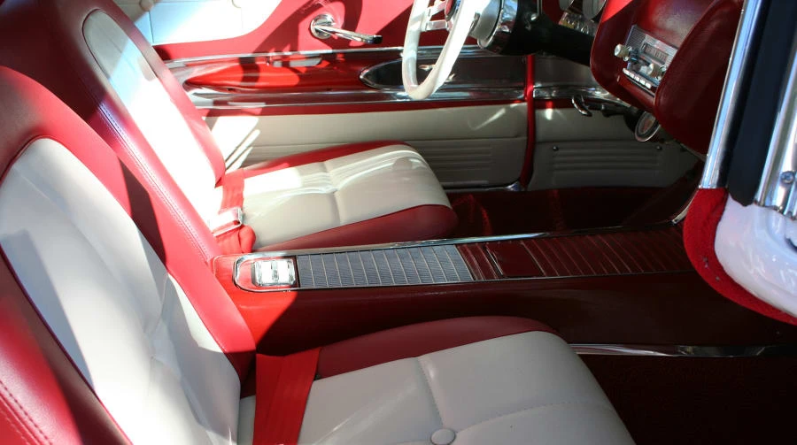 1960 Ford Thunderbird 2nd Gen - Image 5 of 11