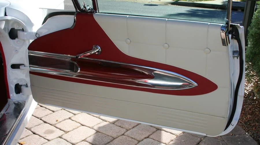 1960 Ford Thunderbird 2nd Gen - Image 6 of 11