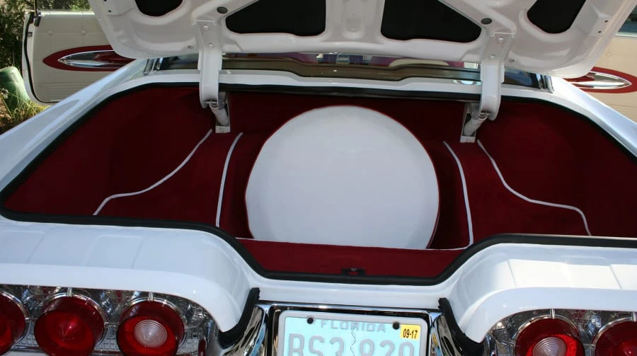 1960 Ford Thunderbird 2nd Gen - Image 7 of 11