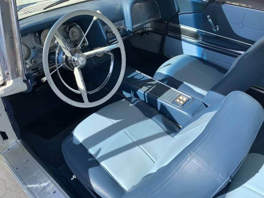 1960 Ford Thunderbird 2nd Gen - Image 4 of 8