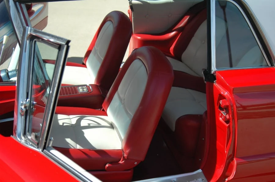 1960 Ford Thunderbird 2nd Gen - Image 2 of 12