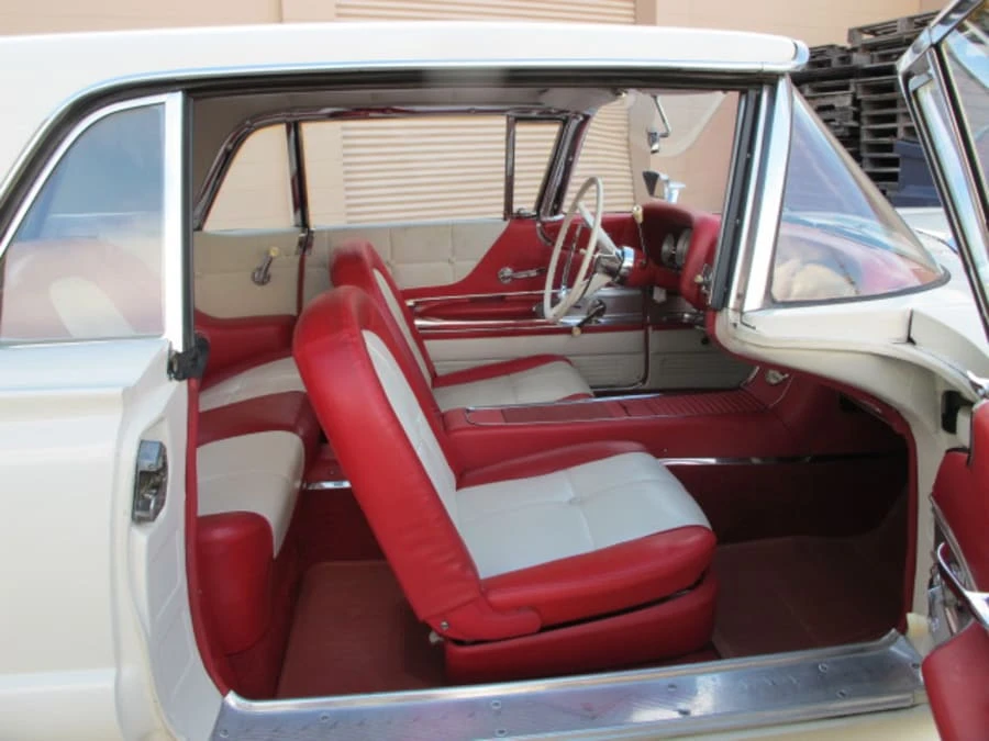 1960 Ford Thunderbird 2nd Gen - Image 4 of 12