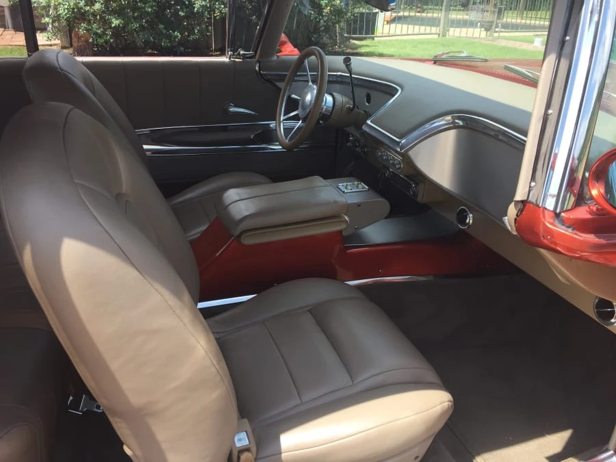 1960 Ford Thunderbird 2nd Gen - Image 3 of 10