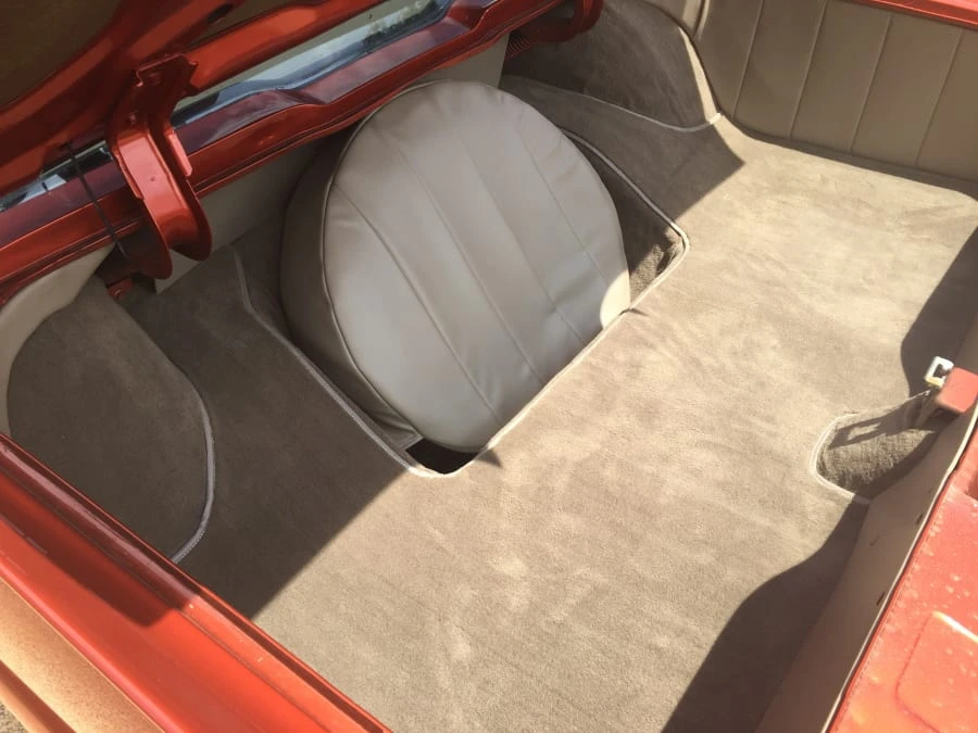 1960 Ford Thunderbird 2nd Gen - Image 4 of 10