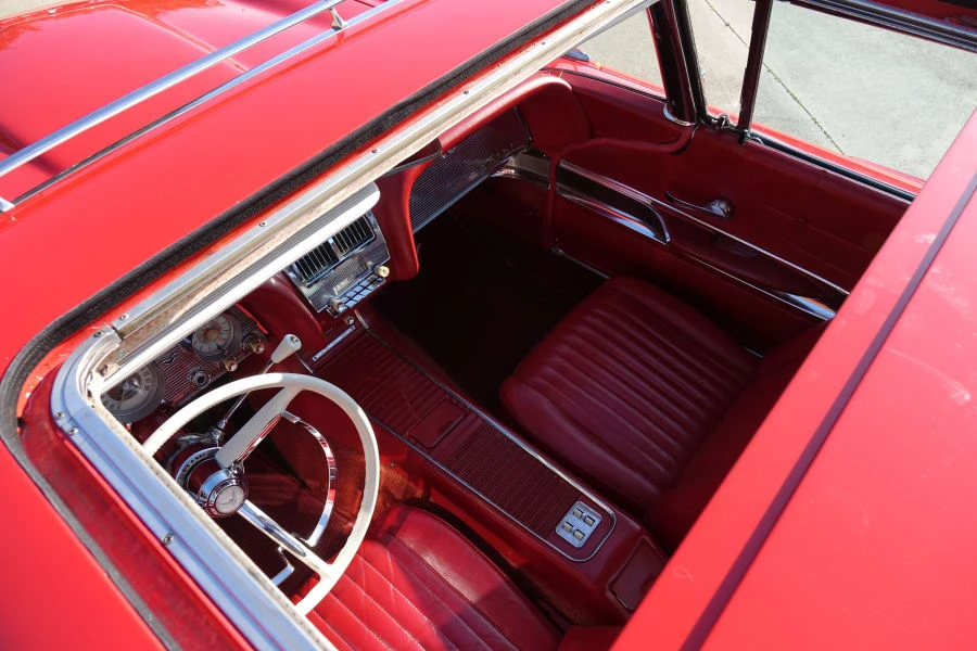 1960 Ford Thunderbird 2nd Gen - Image 10 of 22
