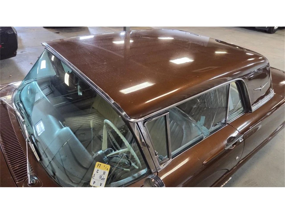 1960 Ford Thunderbird 2nd Gen - Image 10 of 31