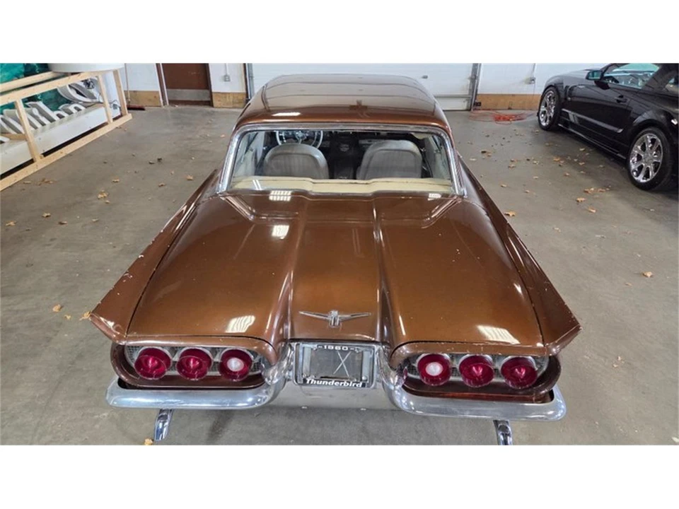 1960 Ford Thunderbird 2nd Gen - Image 13 of 31