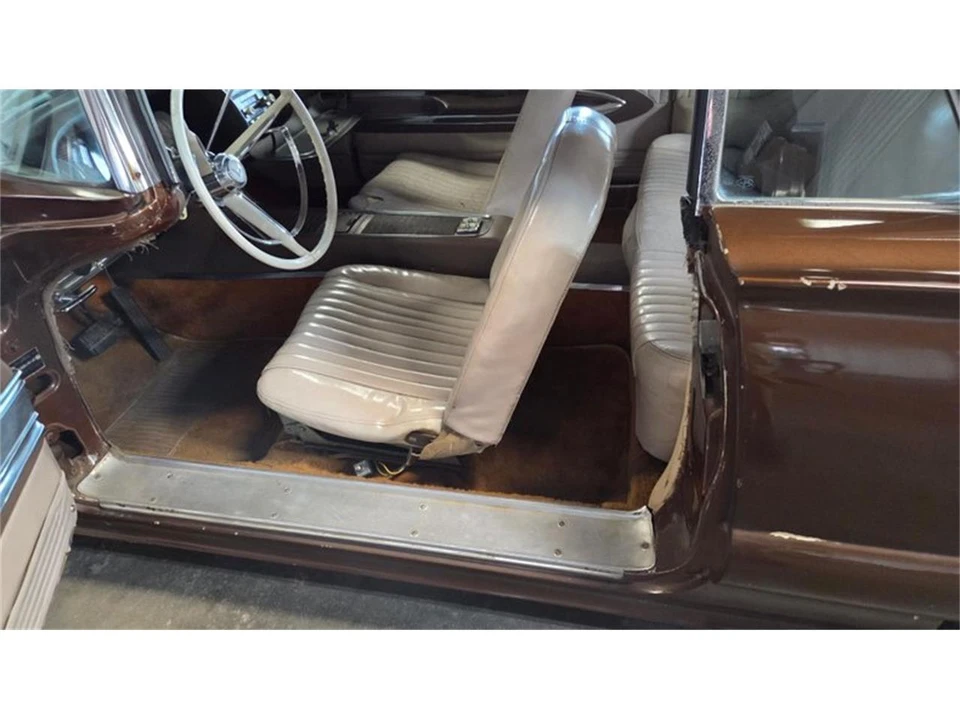 1960 Ford Thunderbird 2nd Gen - Image 16 of 31