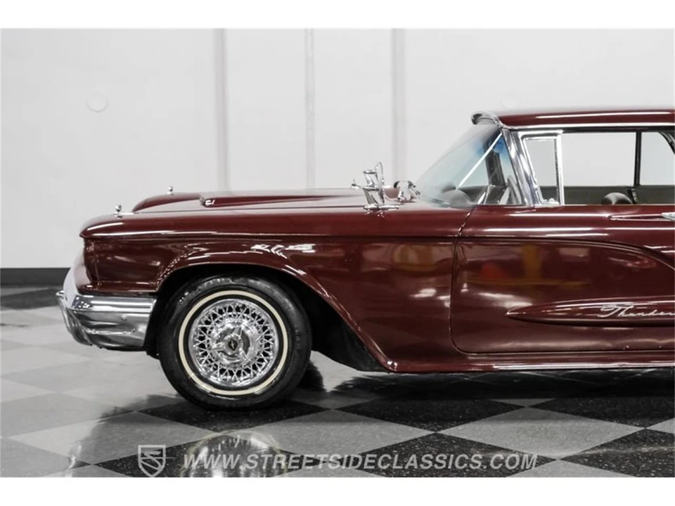 1960 Ford Thunderbird 2nd Gen - Image 22 of 31