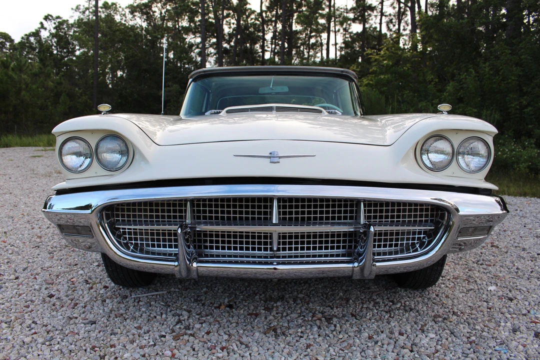 1960 Ford Thunderbird 2nd Gen - Image 14 of 31