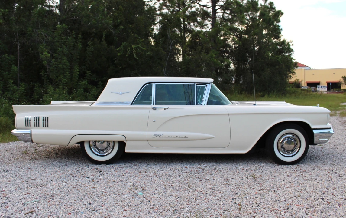 1960 Ford Thunderbird 2nd Gen - Image 7 of 31