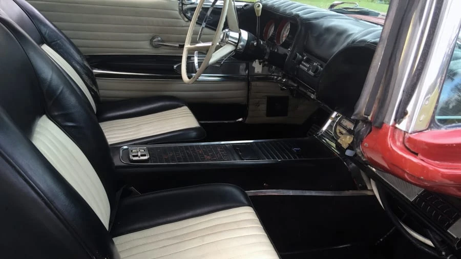 1960 Ford Thunderbird 2nd Gen - Image 7 of 9