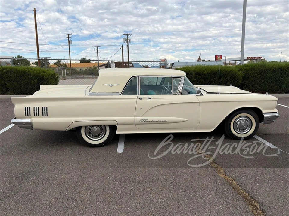 1960 Ford Thunderbird 2nd Gen - Image 2 of 4