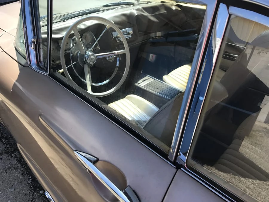 1960 Ford Thunderbird 2nd Gen - Image 2 of 9
