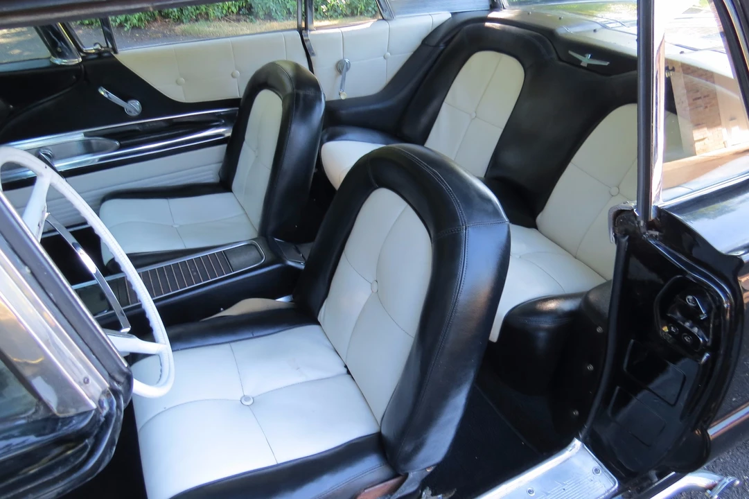 1960 Ford Thunderbird 2nd Gen - Image 22 of 31