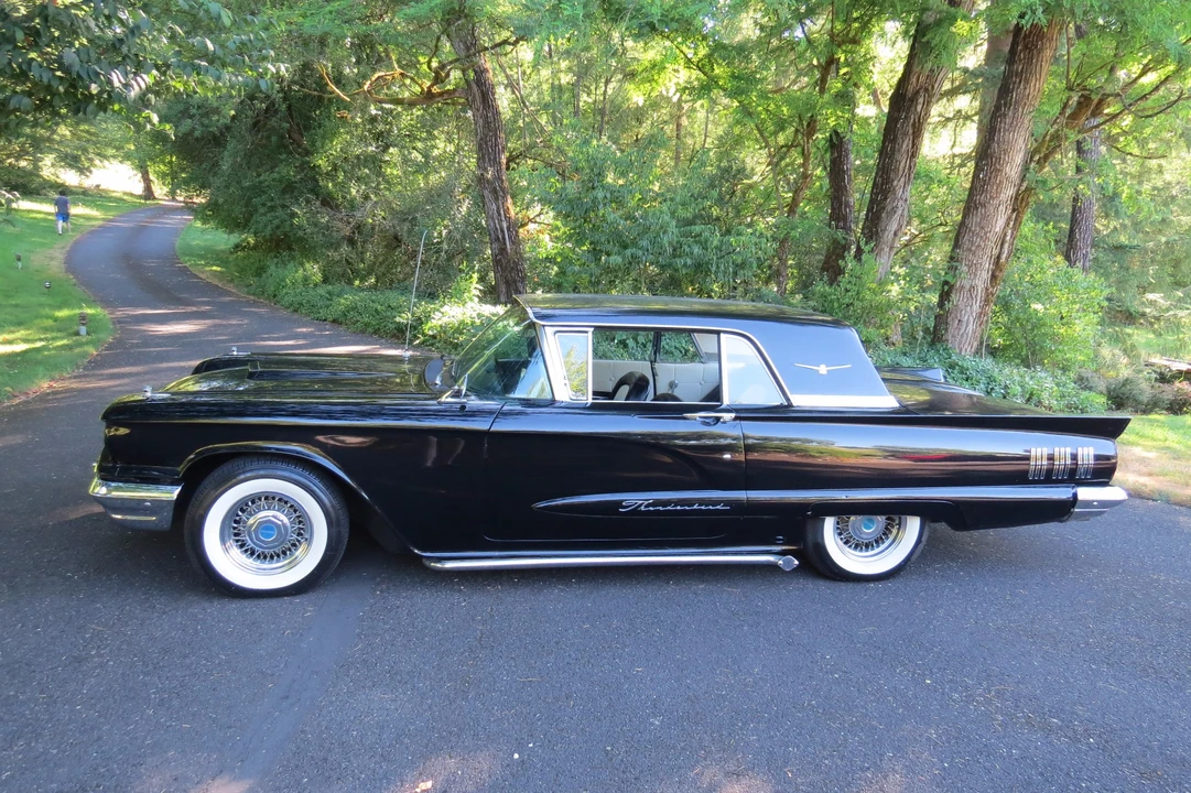 1960 Ford Thunderbird 2nd Gen - Image 7 of 31