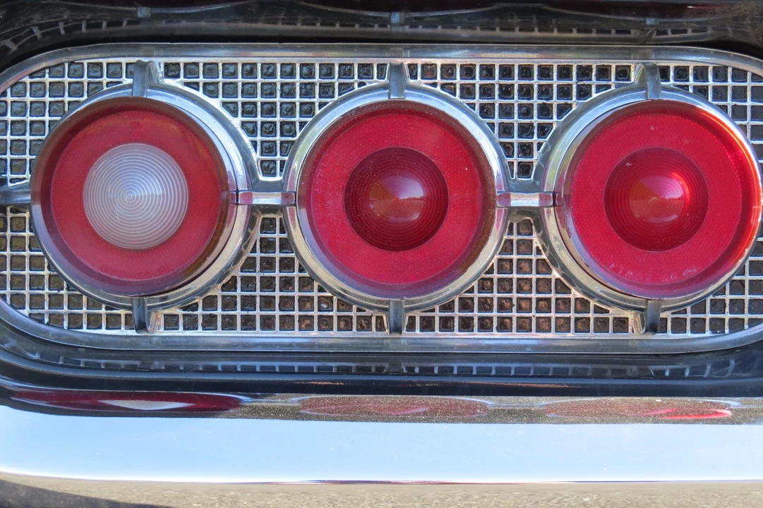 1960 Ford Thunderbird 2nd Gen - Image 11 of 31
