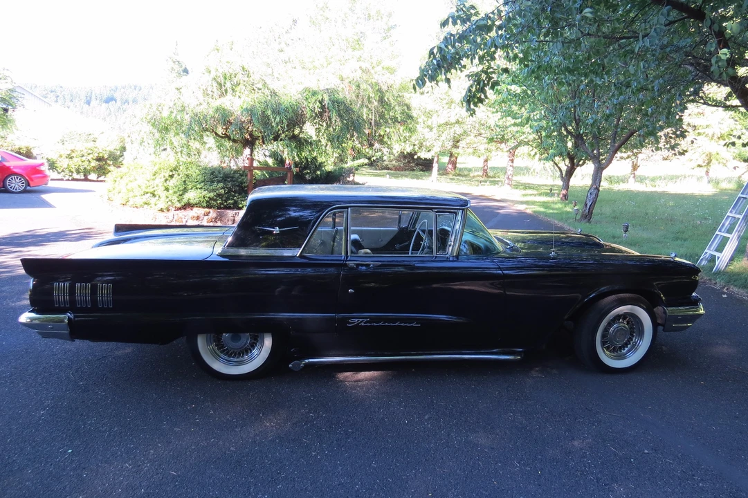 1960 Ford Thunderbird 2nd Gen - Image 14 of 31
