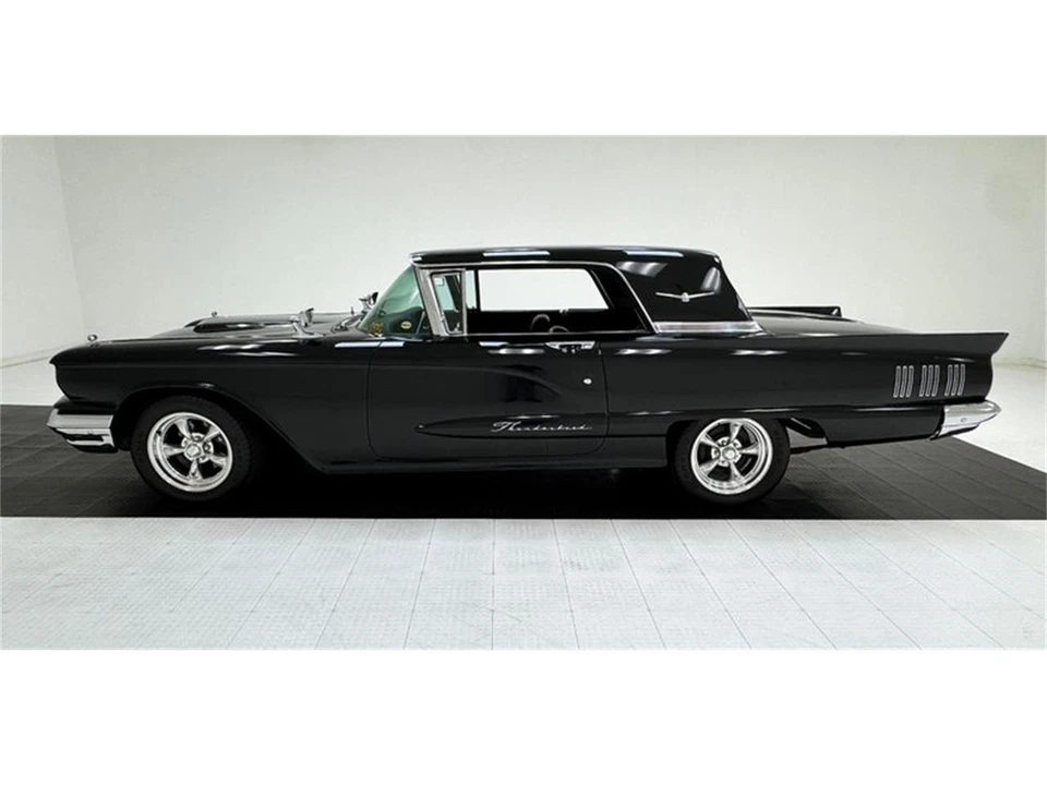 1960 Ford Thunderbird 2nd Gen - Image 2 of 31