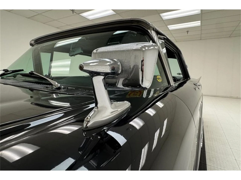 1960 Ford Thunderbird 2nd Gen - Image 14 of 31