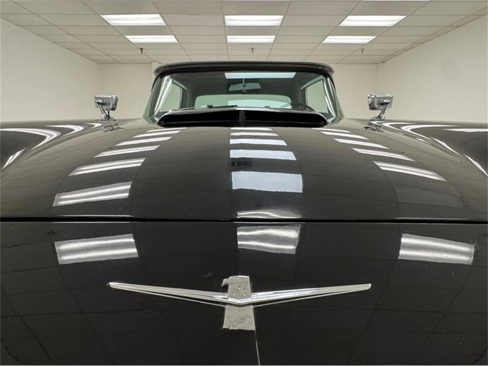 1960 Ford Thunderbird 2nd Gen - Image 10 of 31