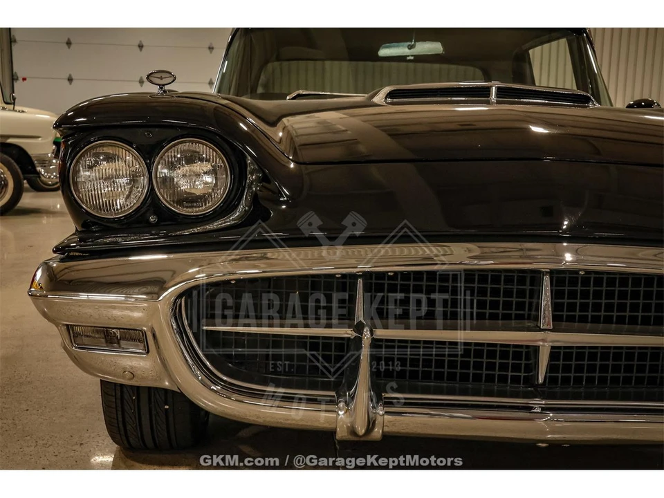 1960 Ford Thunderbird 2nd Gen - Image 16 of 31