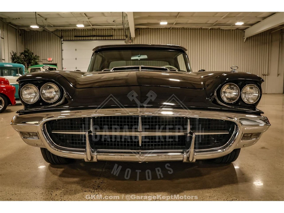 1960 Ford Thunderbird 2nd Gen - Image 17 of 31