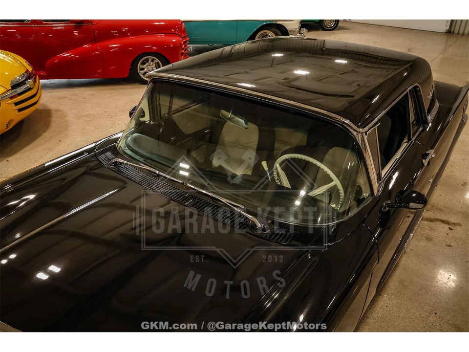 1960 Ford Thunderbird 2nd Gen - Image 25 of 31