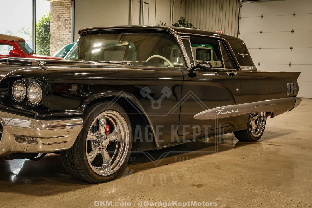 1960 Ford Thunderbird 2nd Gen - Image 24 of 31