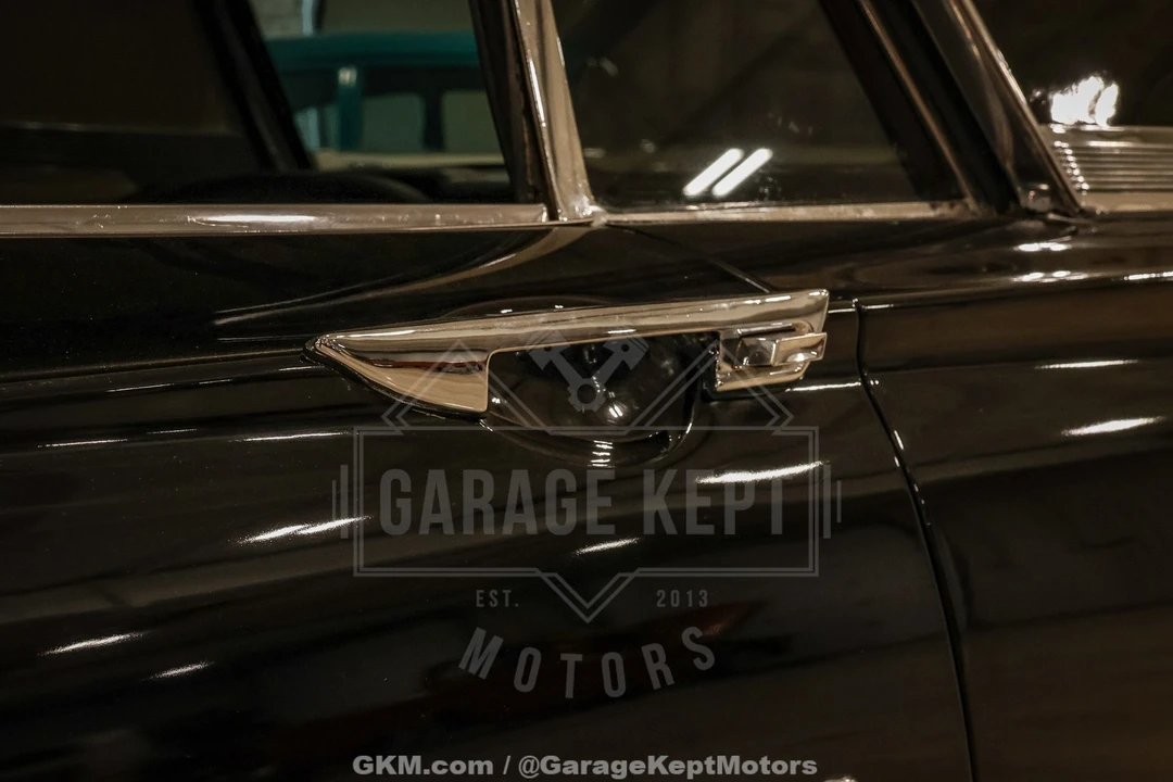 1960 Ford Thunderbird 2nd Gen - Image 30 of 31