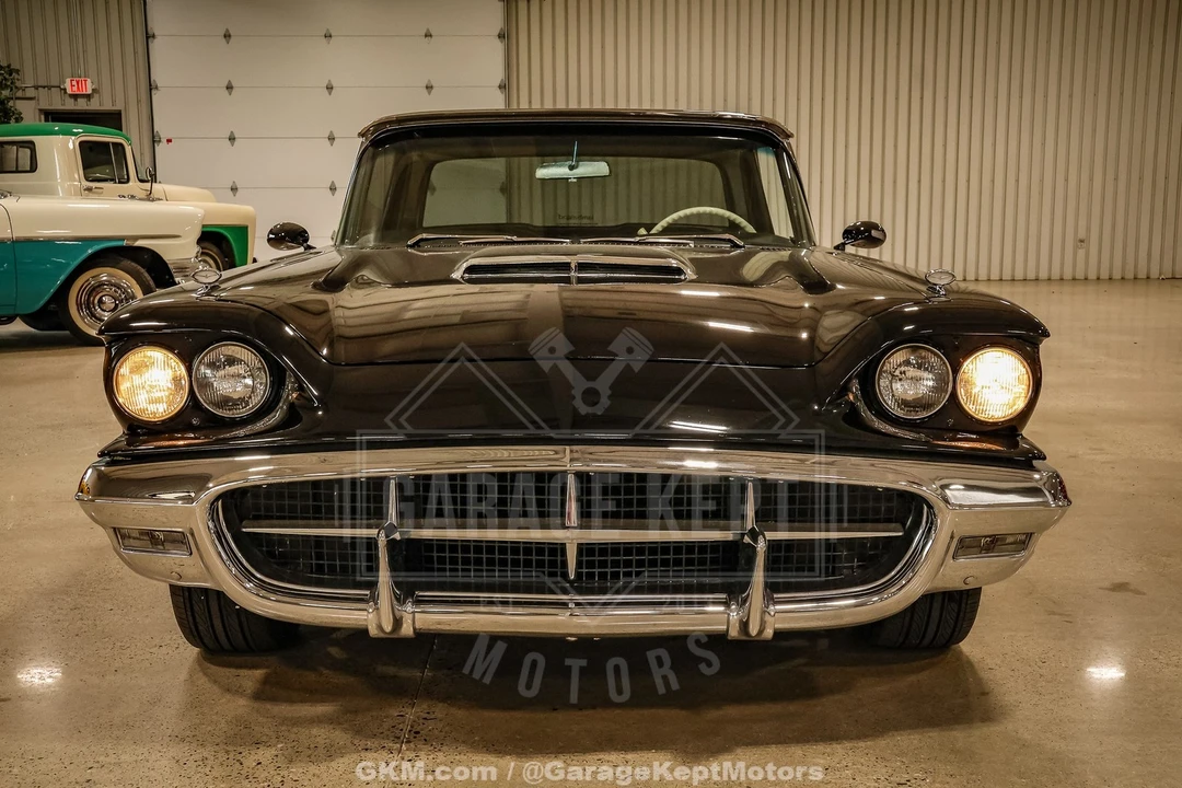 1960 Ford Thunderbird 2nd Gen - Image 20 of 31