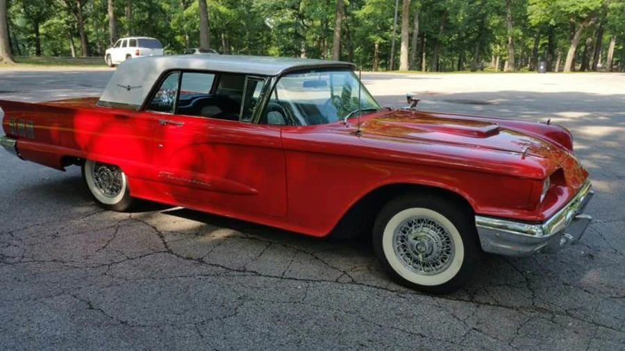 1960 Ford Thunderbird 2nd Gen - Image 2 of 11