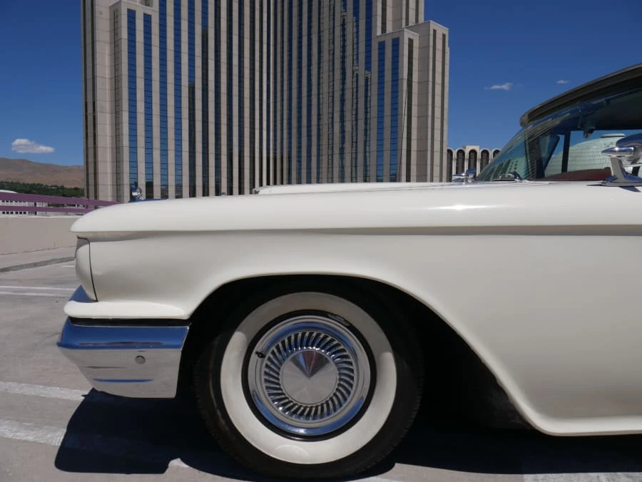 1960 Ford Thunderbird 2nd Gen - Image 15 of 25