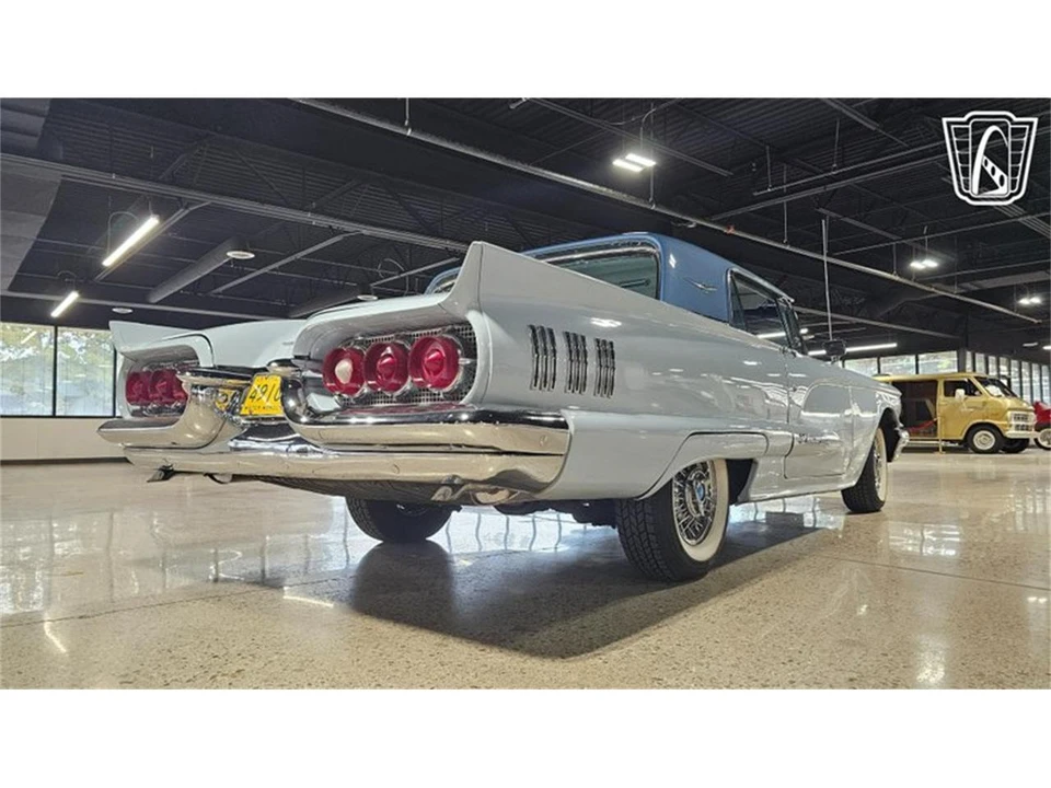 1960 Ford Thunderbird 2nd Gen - Image 12 of 31