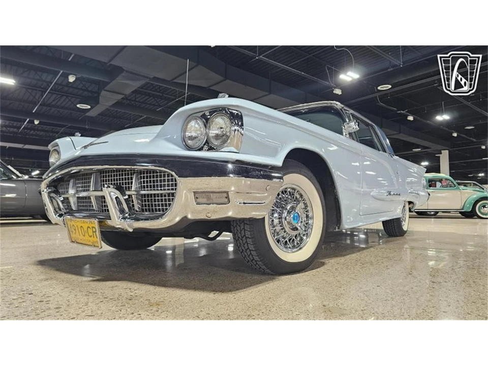 1960 Ford Thunderbird 2nd Gen - Image 4 of 31