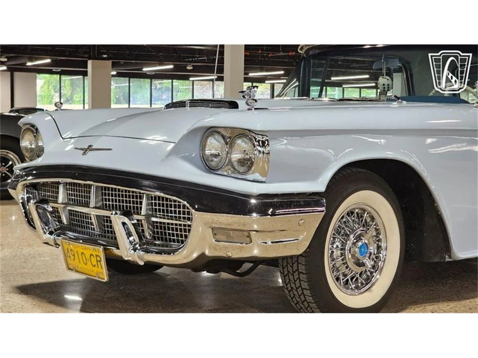 1960 Ford Thunderbird 2nd Gen - Image 30 of 31