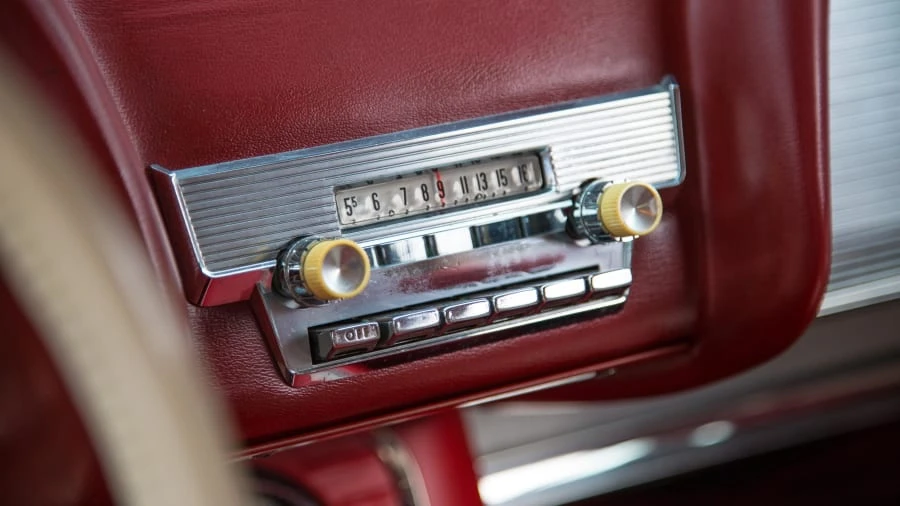 1960 Ford Thunderbird 2nd Gen - Image 11 of 20