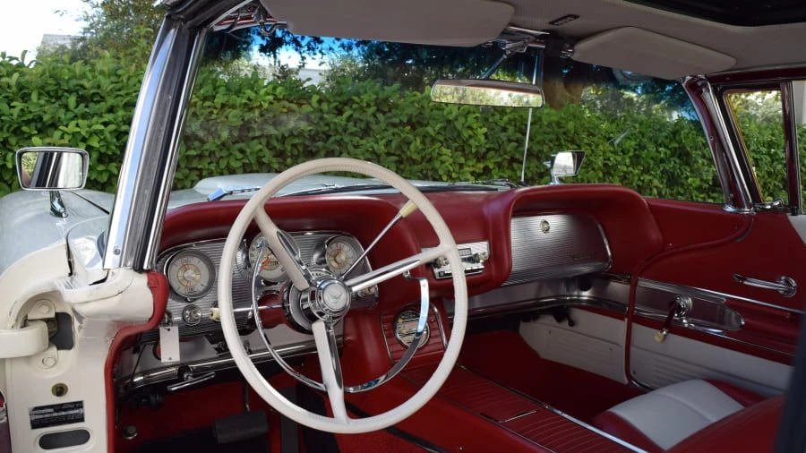 1960 Ford Thunderbird 2nd Gen - Image 3 of 10
