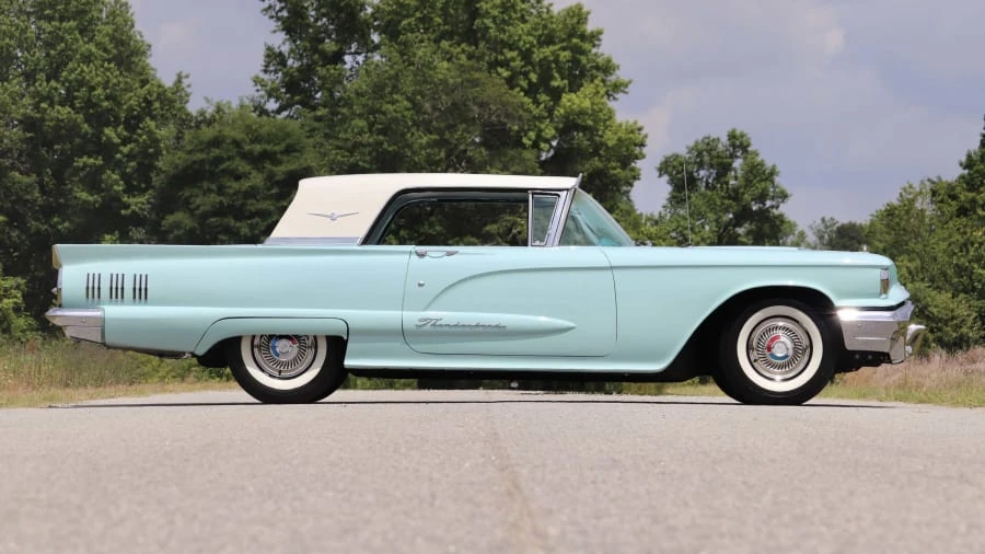 1960 Ford Thunderbird 2nd Gen - Image 2 of 15