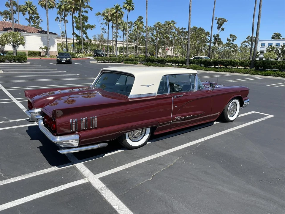 1960 Ford Thunderbird 2nd Gen - Image 4 of 13