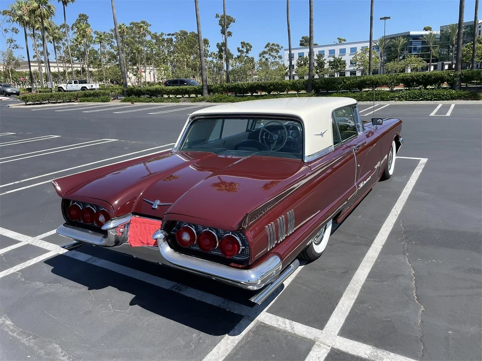 1960 Ford Thunderbird 2nd Gen - Image 5 of 13