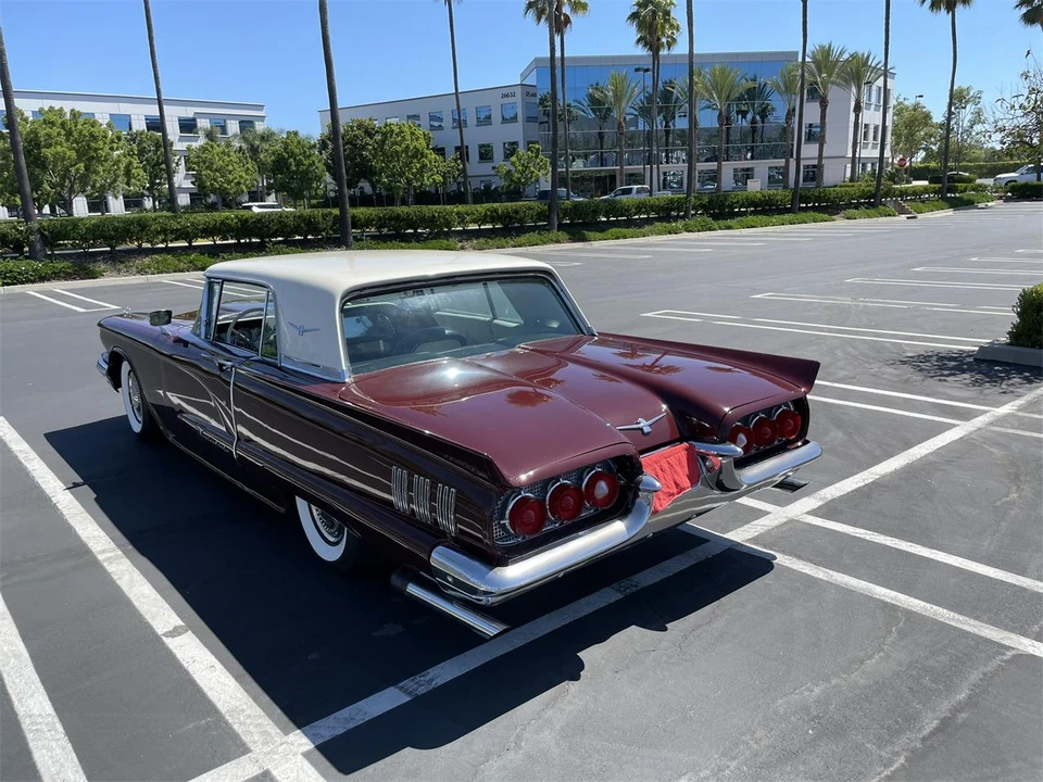 1960 Ford Thunderbird 2nd Gen - Image 6 of 13